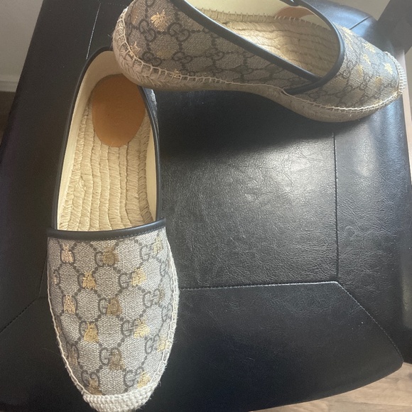 GG Gucci Espadrilles - Picture 2 of 3